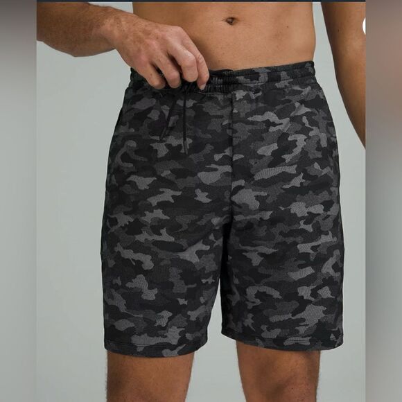 Lululemon Pace Breaker Short - Lined 9"
 in Variegated Black Camo Size S - Picture 1 of 13